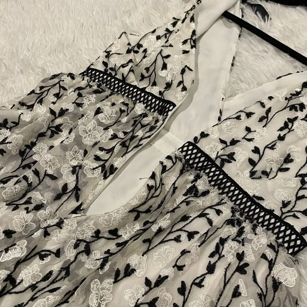 Bardot Embroidered Tiered Mini Dress in Black White Size 6